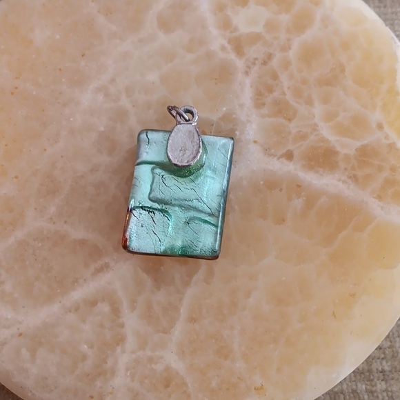 Rectangular Brick Patterned Glass Pendant - Picture 2 of 4